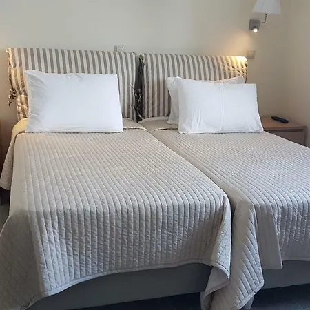 Faiax Villa *